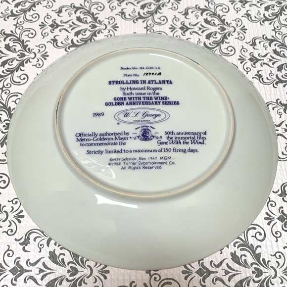 🔹Strolling In Atlanta..1989 Gone With The Wind Golden Anniversary Series. - Picture 6 of 6